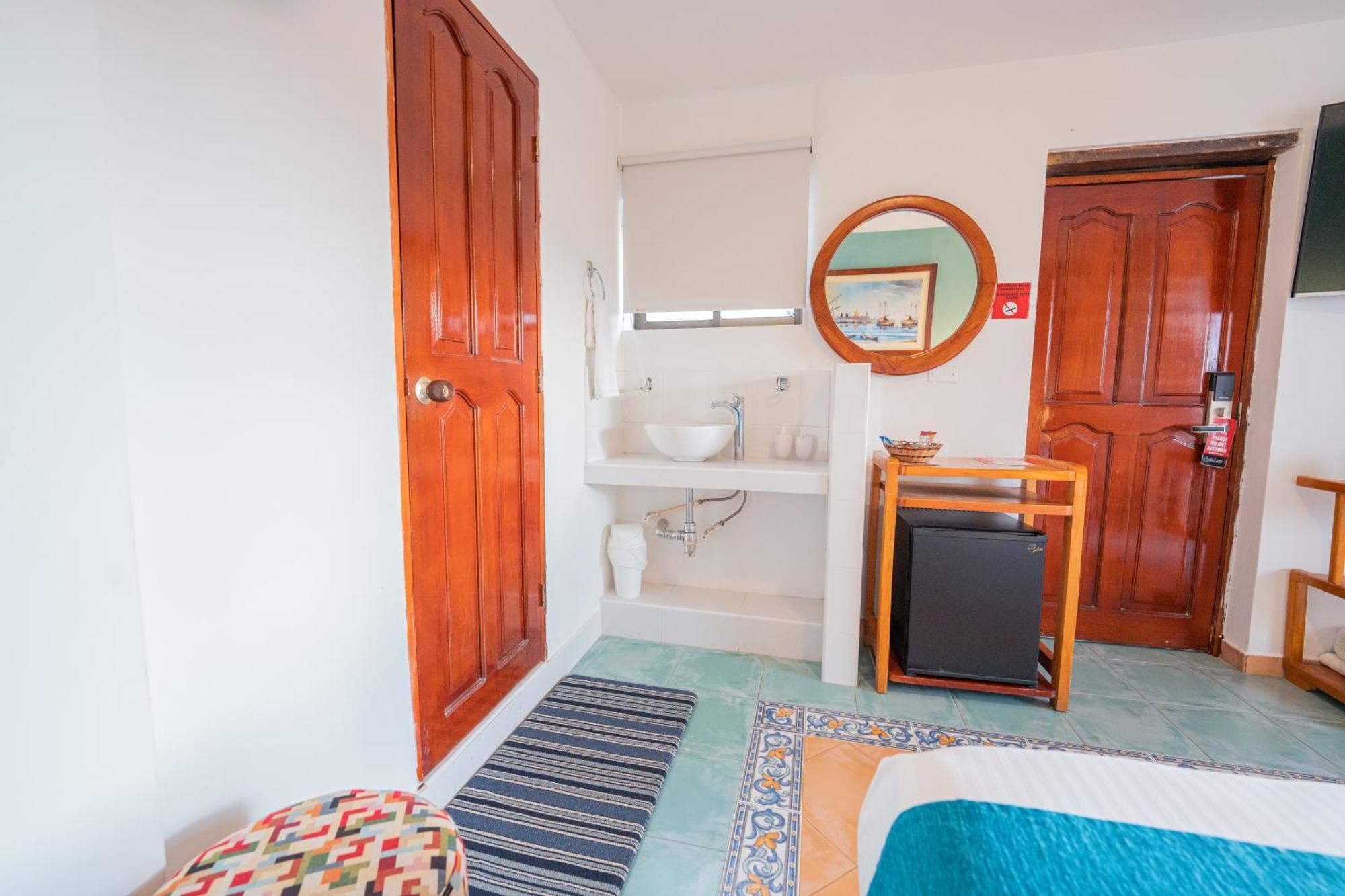 Hotel 3 Banderas Cartagena Exteriér fotografie
