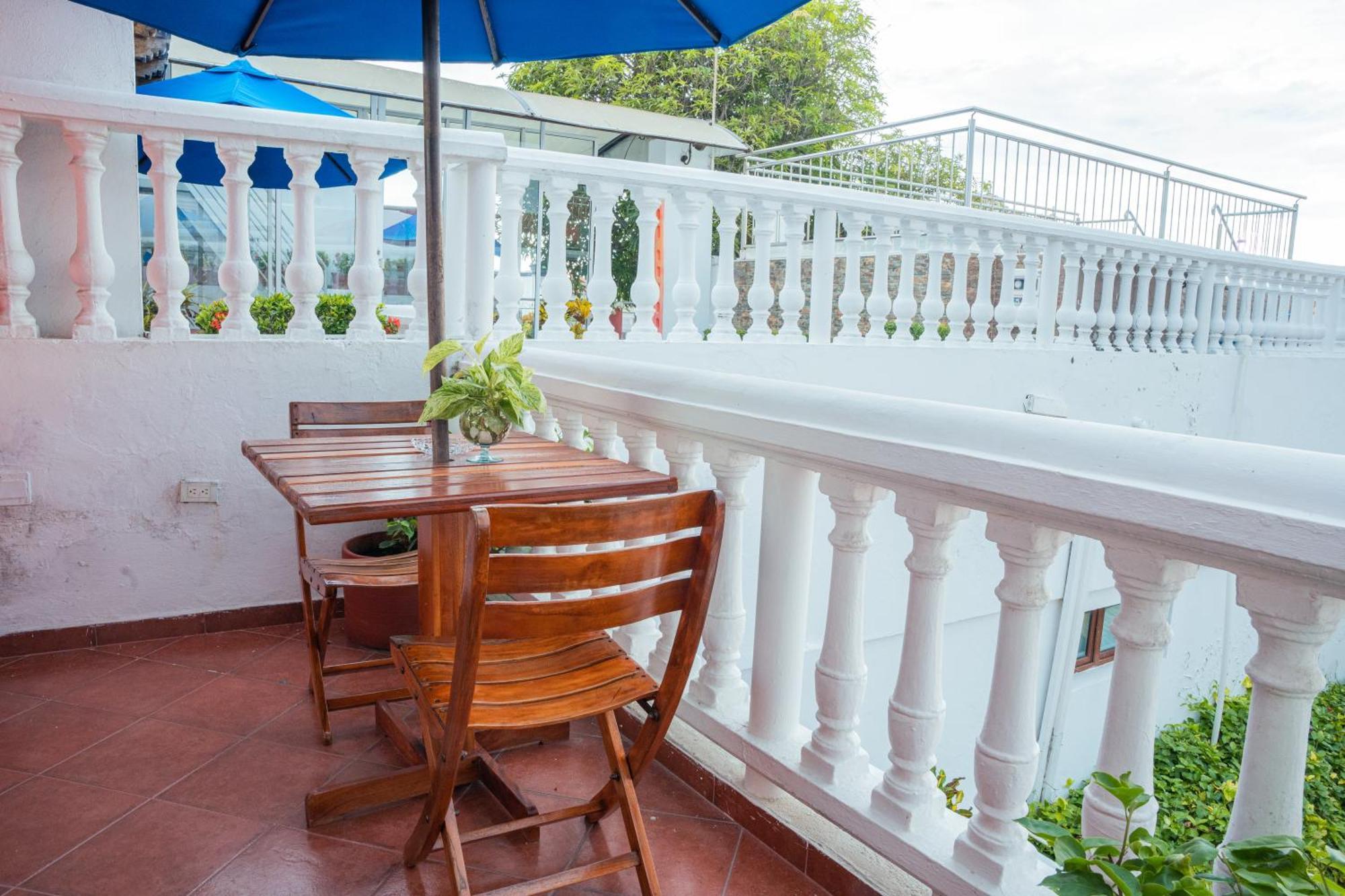 Hotel 3 Banderas Cartagena Exteriér fotografie