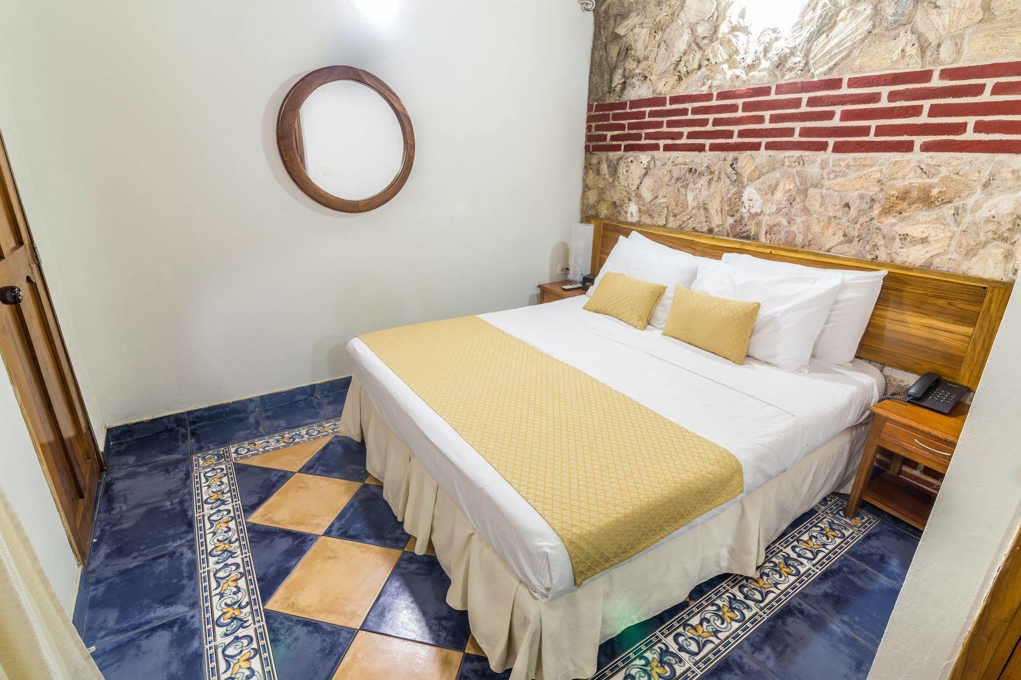 Hotel 3 Banderas Cartagena Exteriér fotografie